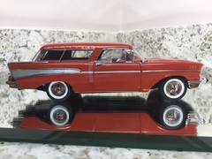 Danbury Mint 1957 Chevrolet Nomad Station Wagon 1/24 “BNIB” Complete