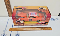 Dukes of Hazzard JOYRIDE 1:25 Scale General Lee. 1969 Dodge Charger. NIB