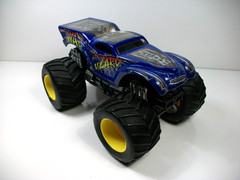 Hot Wheels 1:24 Monster Jam – War Wizard ~ Blue