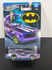 Hot Wheels Silver Series 2026 HW Batman Series 4/15 Joker’s Hi-Roller II