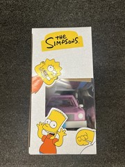 JAKKS PACIFIC THE SIMPSONS FAMILY SEDAN SET 1:24 SCALE
