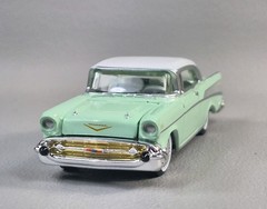 1957 CHEVY BEL AIR Rare Diorama Collectible DieCast Model Car 1:64 Green LOOSE