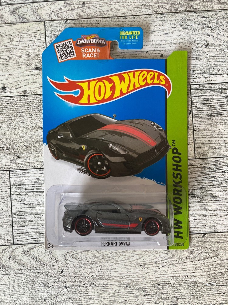 Hot Wheels Ferrari 599XX – HW Workshop – 2013 – Grey – New – Mainline