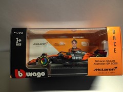 Burago McLaren MCL39 Australian GP 2025 Formula 1 Team 1:43 Scale Oscar Piastri