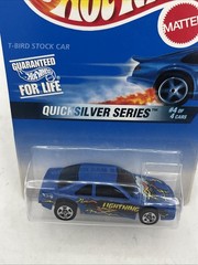 Hot Wheels 1996 T Bird Stock Car. Quicksilver Series. #548 B122
