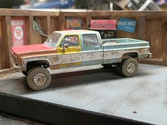 ixo 1/64 Square Body Chevy Custom Diorama Truck