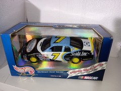 1:24 Scale Chevrolet Monte Carlo NASCAR #7 Michael Waltrip
