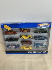 Hot Wheels 10 Gift Pack of Vehicles 2006 New In Box Diecast Car
