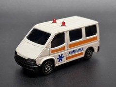 Majorette Sonic Flashers Ambulance – Needs Battery