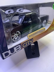 1/24 JADA DUB CITY KUSTOMS 2002 CHEVY SILVERADO BLACK