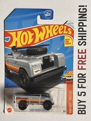 Hot Wheels Land Rover Series II 5/10 – NEW on Card – Buy 5 for FREE Ship!