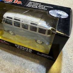 Vintage Maisto Volkswagen Van 1:33 NEW Gray Blue Bus