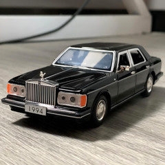 1:32 Vintage 1994 Rolls Royce Silver Spur Diecast-A Collectible Light Sound Toy