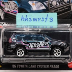 Hot Wheels 2026 Target Mail In 2005 Toyota Land Cruiser Prado No.5 With Case