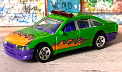 Hot Wheels 1997 Heat Fleet Series POLICE CRUISER (Green) Mint/Loose