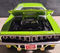 Testors Diecast 1971 Plymouth Hemi ‘Cuda 1:24 scale assembled model.