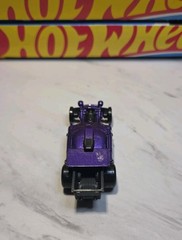 Hot Wheels 2024 Netflix Let’s Series Race Aristo Rat Car 1:64 Diecast Car Loose