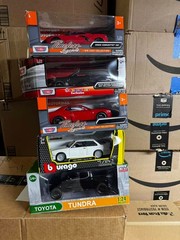 15 Damaged diecast cars 1/24 scale Motormax/Maisto/JADA/BBurago/Welly – LOT SALE