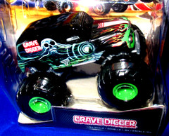 MONSTER JAM TRUCK 1:64 GRAVE DIGGER SERIES 39 RETRO REBELS NEW 2024
