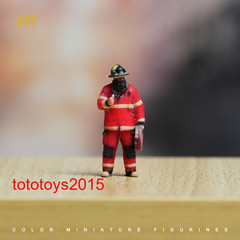 1/87 1/64 1/43 1/35 1/24 1/18 Male Firefighter Scene Minatures Figures Doll Toy