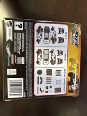 Hot Wheels Elite 64 Mod Shop ‘17 Toyota Tacoma