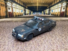 1986 Ford Taurus Weathered Rusty Barn Find Rusty 1/64 Diecast Custom Police Car