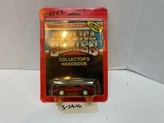 Ertl 1:64 REPLICA SERIES Red 82 Pontiac Firebird w/Handbook #2000 NIP