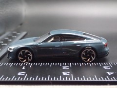 2021-2025 AUDI RS E TRON GT GRAY BLUE 1:64 SCALE DIORAMA DIECAST MODEL CAR