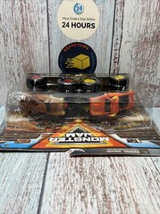 Monster Jam 1:64 Scale Truck El Toro Loco vs Monster Mutt 2 Pcs Figure Set.NIB