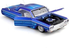 1964 CHEVROLET IMPALA SS LOWRIDER BLUE 1/26 DIECAST MODEL CAR BY MAISTO 32547