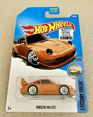 🏁 Hot Wheels Orange Porsche 993 GT2 (Factory Sealed) 1/64 🏁