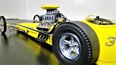 Dragster Race Car Classic Custom Hot Rod Racer Promo Model Drag Carousel Yel1 18