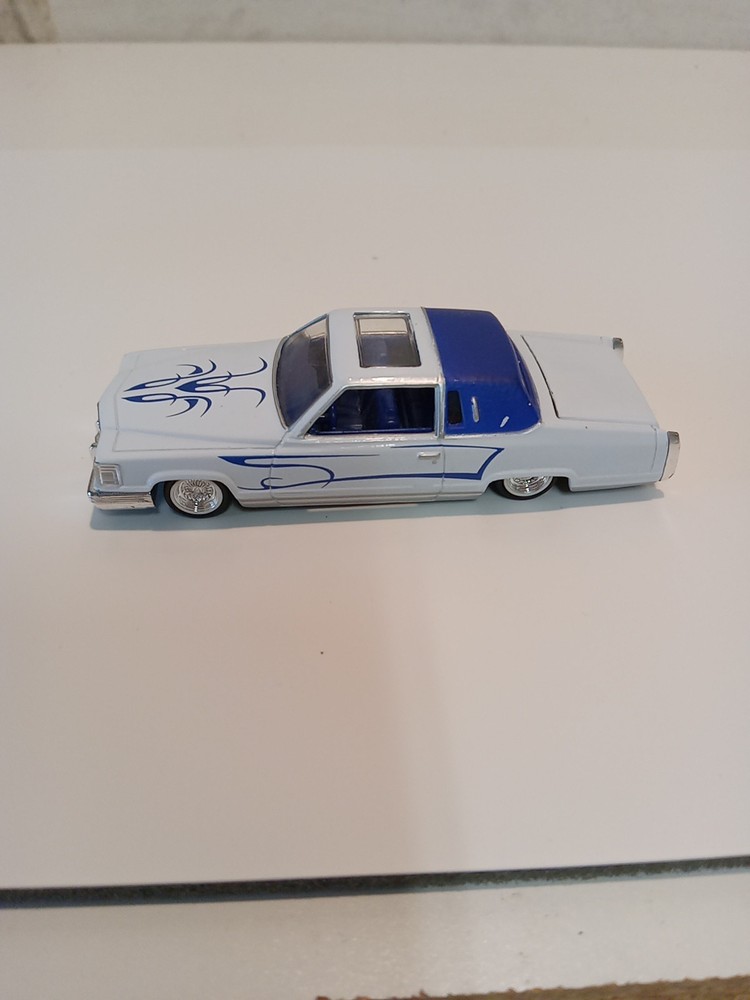 Revell Lowrider Magazine ’81 Cadillac Coupe Deville 1:64 Scale Die Cast Car Whit
