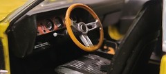1:18 Highway 61 1971 Dodge Challenger R/T Yellow Diecast **READ**