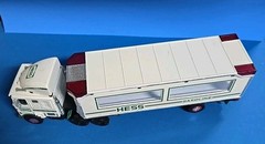 1997 Amerada Hess Corporation Toy Gasoline Truck