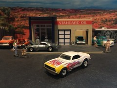 1:64 Hot Wheels Limited Edition 1968 68 Chevy SS Camaro White with Flames Lot A