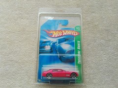 2007 Hot Wheels Treasure Hunt Pink Cadillac V16 Car #11/12 w/Protector