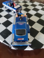 Greenlight 1/64 All Terrain Blue &White 88 Ford F-150 XLT & 66 M2 Ford Mustang