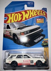 Hotwheels Nissan Maxima Drift Car 214/250 HW Wagons 4/5