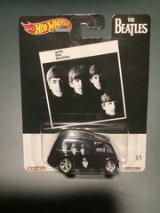 Hot Wheels Car Beatles Help! Revolver Yellow Submarine- NIB Lot Of 4