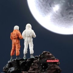 2pcs 1/43 Astronaut Male Doll Scene Miniatures Figure For Cars Vehicle Model Toy