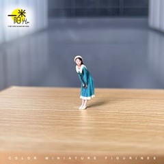 1/18 1/24 1/43 1/64 1/87 Miniatures Dress Beauty Girl Scene Prop Figures For Car