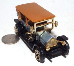 Small High Speed Die Cast 1920’s Style Touring Car