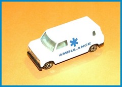 Unknown Die Cast Metal _ Emergency _ Rescue Response _ AMBULANCE