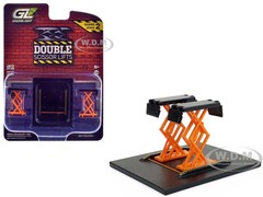 AUTOMOTIVE DOUBLE SCISSOR LIFT BLACK & ORANGE 1/64 SCALE BY GREENLIGHT 16220 A
