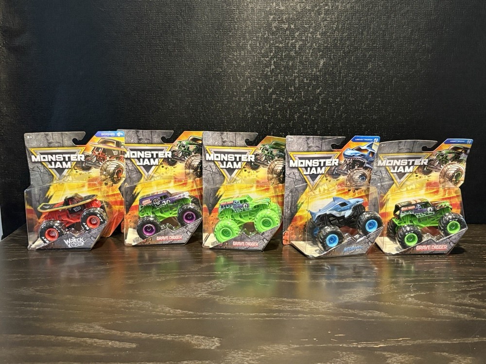 Monster Jam Trucks Lot Of 5 Brand New ( Grave Digger)