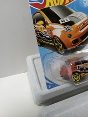2018 Hot Wheels FIAT 500 HW Daredevils Orange O35