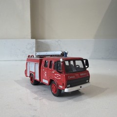 1:72 scale French truck 1980 Berliet 770 KB 6 diecast model fire engine