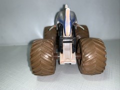 Monster Jam Mystery Mudders MG2-21 Megalodon 4X4 Truck HTF 1/64 Loose Mudder