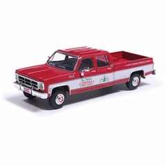 IXO Model Cars 1976 GMC Sierra Grande K2500 Wideside St. Nick’s Tree Farm
